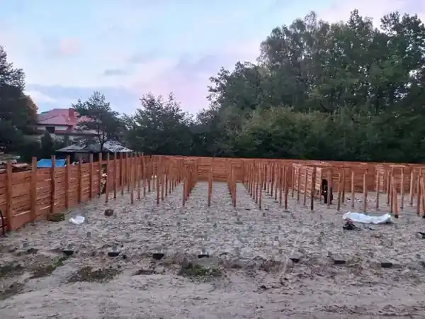 Stara Chata — praca Aliaksandra Kurbana