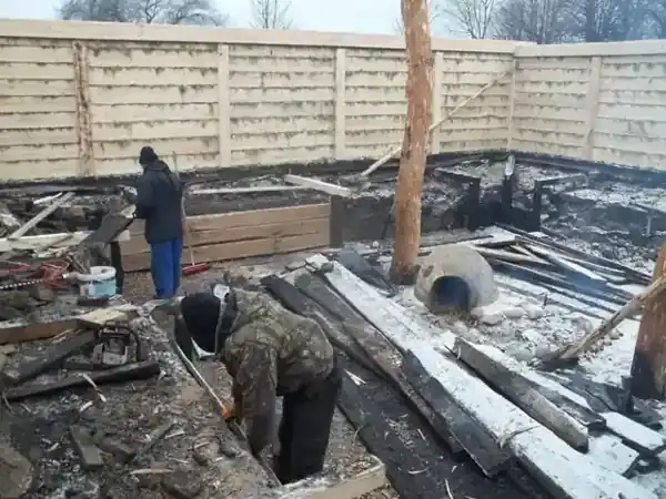 Stara Chata — praca Aliaksandra Kurbana