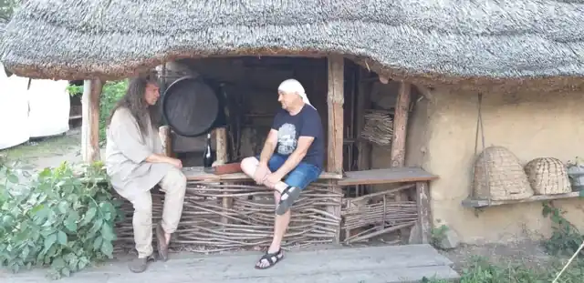 Stara Chata — praca Aliaksandra Kurbana